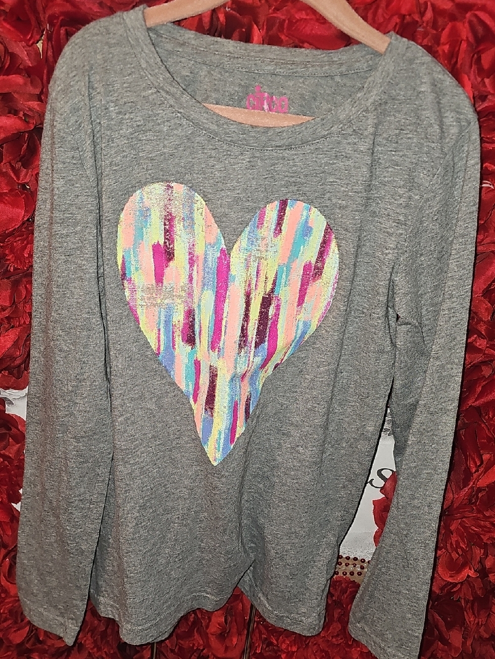 Circo Girls' Gray Long-Sleeve Tee with Colorful Heart Graphic Size 10/12